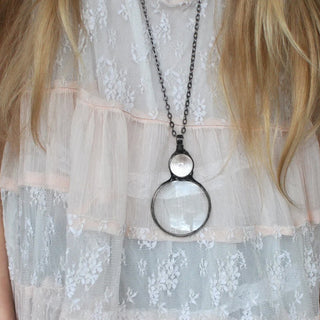 SAKER® Magnifying Glass Necklace